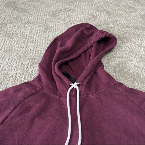 EUC Men's H&M Basics Hoodie size Large in Maroon - Picture 2 of 5